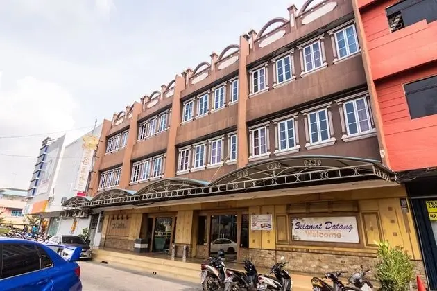 OYO 1581 Hotel Grand Palace - Dış Mekan
