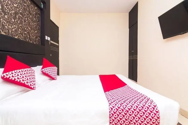 OYO 1581 Hotel Grand Palace - Oda