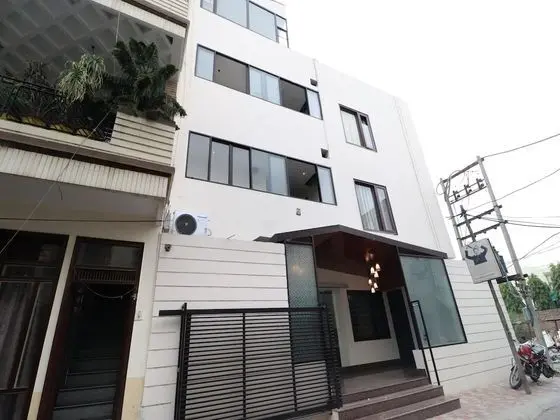 OYO 15890 Hotel Sunciti Extension
