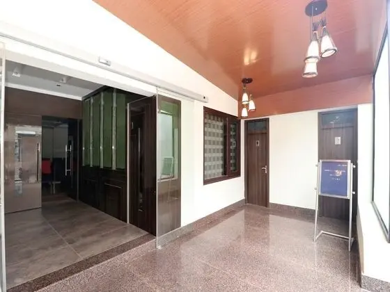 OYO 15890 Hotel Sunciti Extension - Lobi