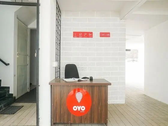 OYO 15988 Soberdreams Service Apartment - Lobi