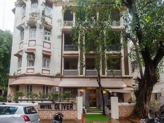 OYO 16119 Hotel Oliver
