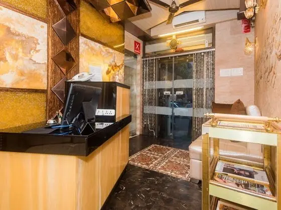 OYO 16119 Hotel Oliver - Lobi