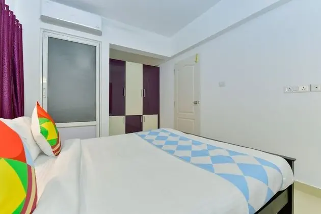 OYO 16140 Home Exotic 1BHK Kakkanad - Oda