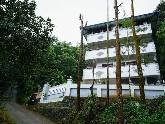 OYO 16166 Linten Holiday Resort