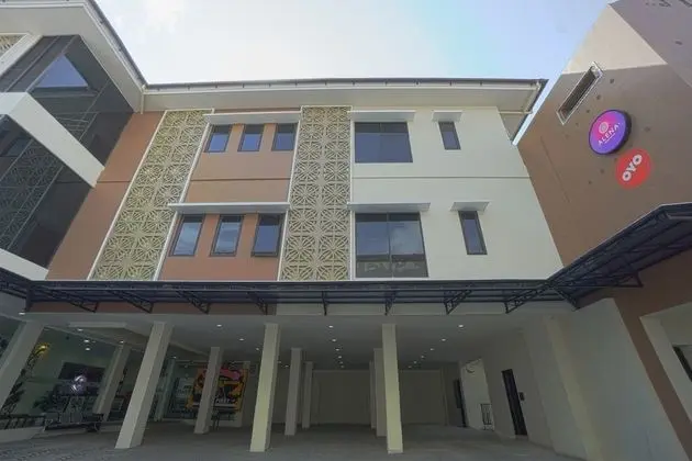OYO 1626 Alena Residence
