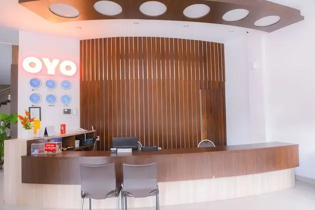 OYO 1630 Hotel Syariah Ring Road - Lobi