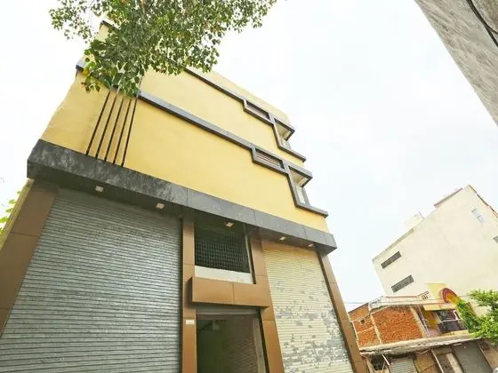 OYO 16472 Hotel Shree Balram International