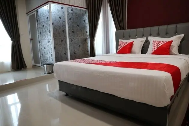 OYO 1648 Penginapan Three Joye