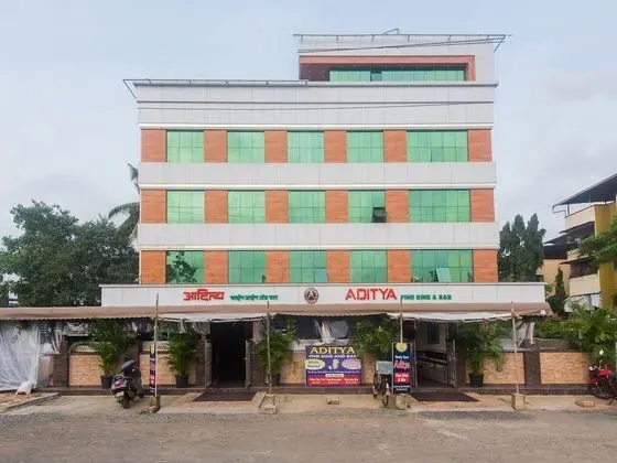 OYO 16718 Hotel Aditya Residency - Dış Mekan