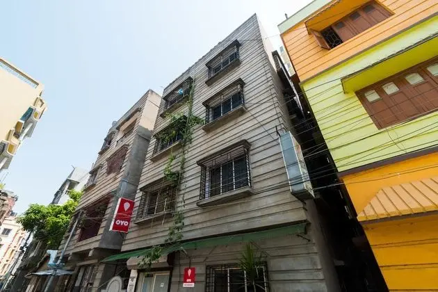 OYO 1694 near Nicco Park