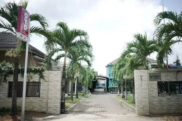 OYO 1697 Griya Dimas Guesthouse