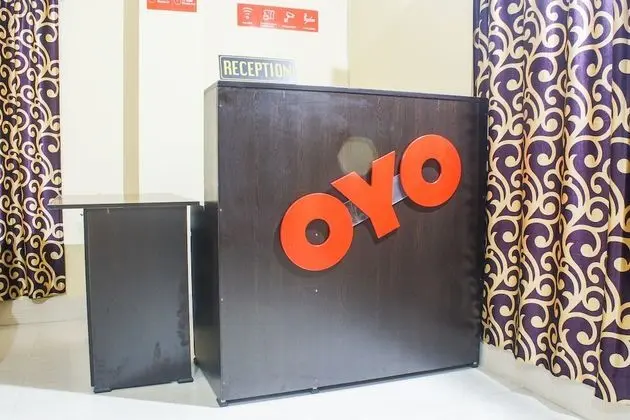 OYO 17015 My Lodge - Lobi