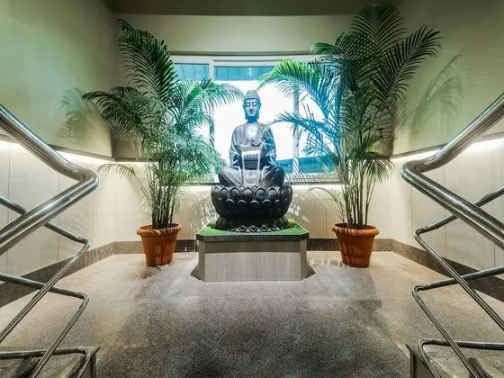 OYO 17016 Galaxy Inn - Lobi