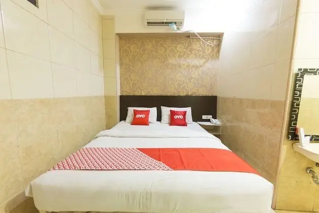 OYO 1702 Harmoni Inn Makassar - Oda
