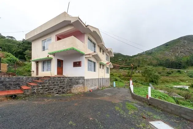 OYO 17079 Green Valley Homes