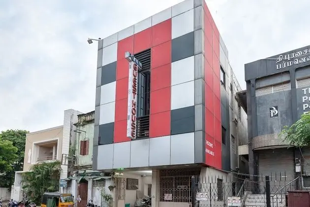 OYO 17157 Pearl Guest House