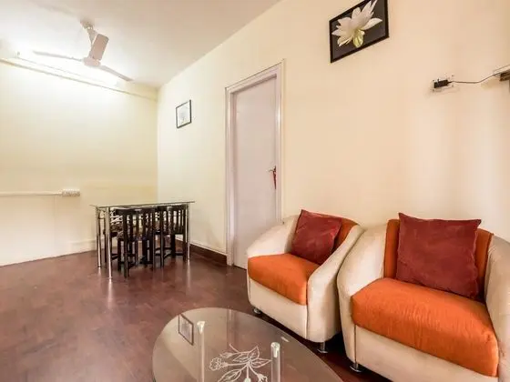 OYO 1724 Shivam Apartment - Lobi