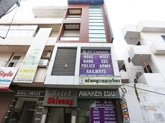 OYO 17280 Hotel Shivaay