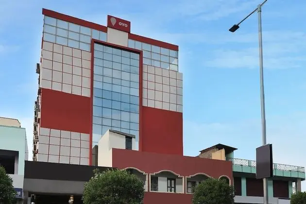 OYO 18251 Flagship Sasi Paradise