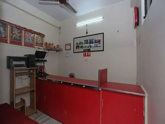 OYO 18362 Hotel Jai Maa Durga - Lobi
