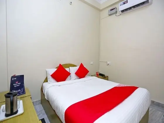 OYO 18362 Hotel Jai Maa Durga - Oda