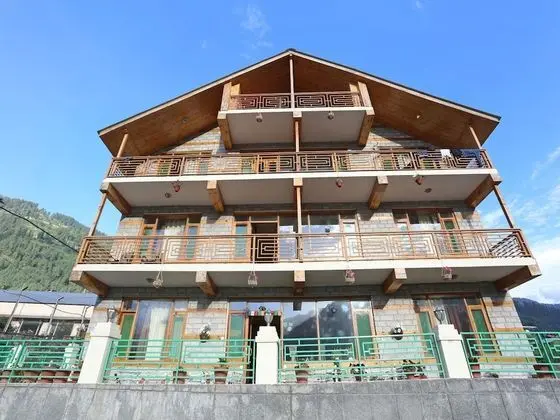 OYO 1837 Hotel Golden Meadows