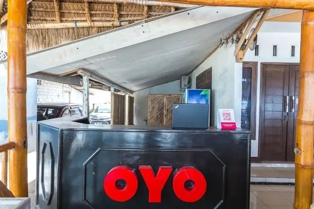 OYO 1837 Telone Bungalow - Lobi