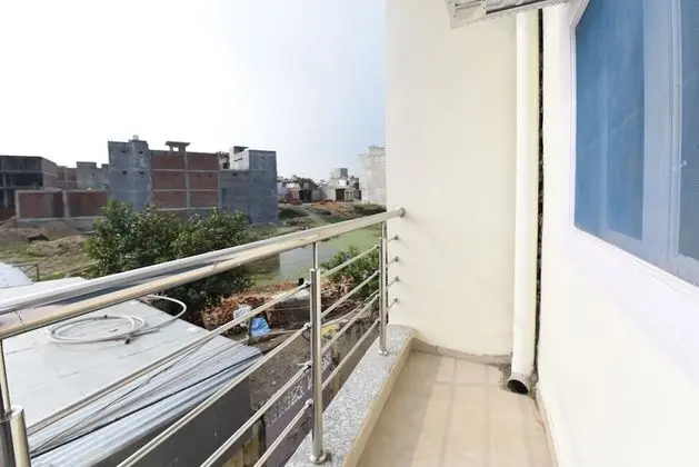 OYO 18390 Shiv Shakti Guest House - Oda Manzaraları