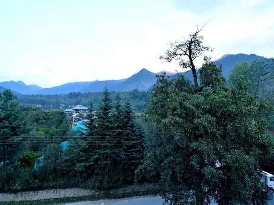 OYO 18411 Hotel Aarya