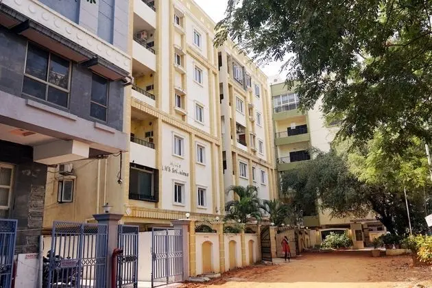 OYO 18454 Hallmark Inn Begumpet - Dış Mekan