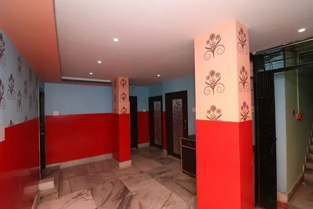 OYO 18490 Hotel Jagannath International - Lobi