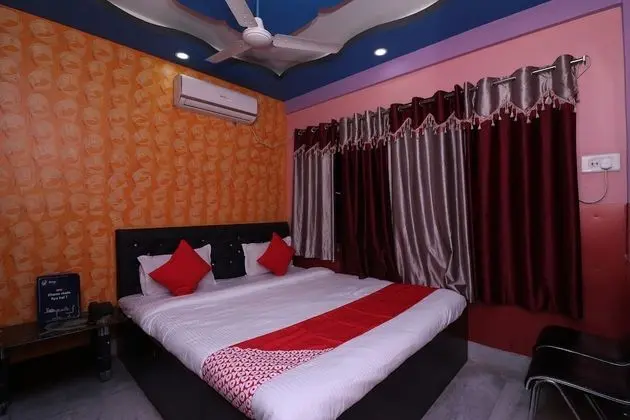 OYO 18490 Hotel Jagannath International - Oda