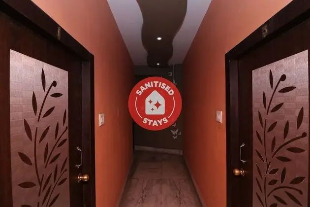 OYO 18490 Hotel Jagannath International - 1