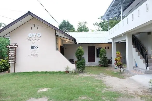 OYO 1851 Homestay Joss