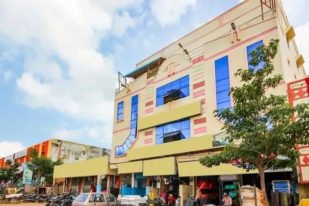 OYO 18510 Hotel Sri Venkateshwara - 1