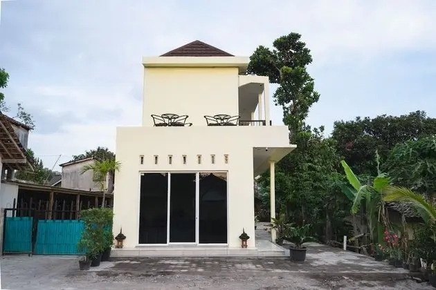 OYO 1855 Elise Exclusive Residence - Dış Mekan