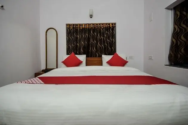 OYO 18671 Ashirwad Palace Hotel - Oda