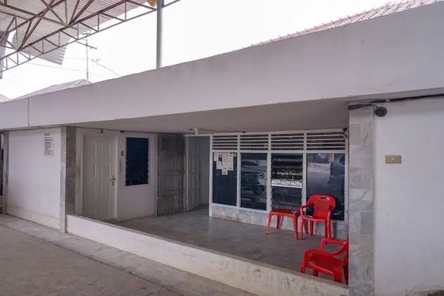 OYO 1868 Penginapan Sekip