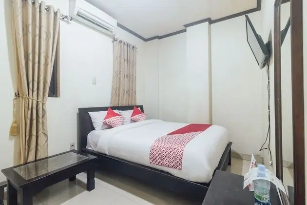 OYO 1872 Sakinah Grand Soabali Hotel