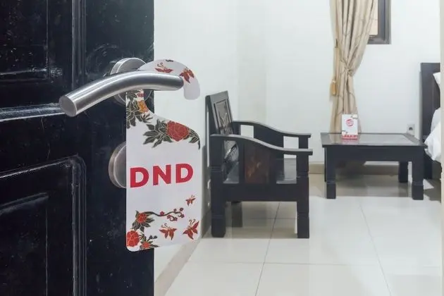 OYO 1872 Sakinah Grand Soabali Hotel - Oda