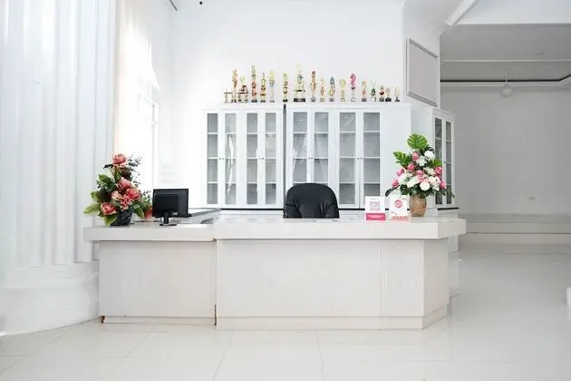 OYO 1888 Griya RW Family Guest House - Lobi