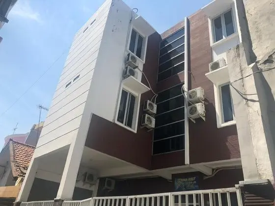 OYO 1893 Omah Dharma