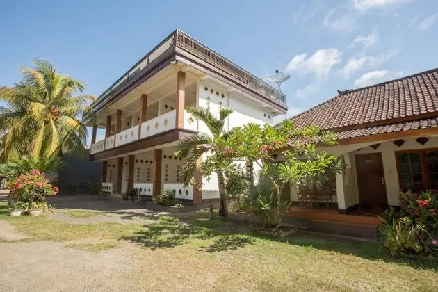 OYO 1895 Lamancha Homestay