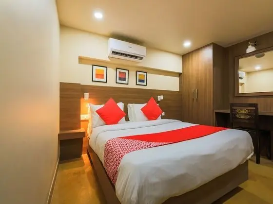 OYO 18951 City Xpress Hotel Rooms - Öne Çıkan Resim