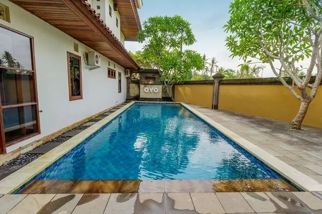 OYO 190 Bsb Hotel - Havuz