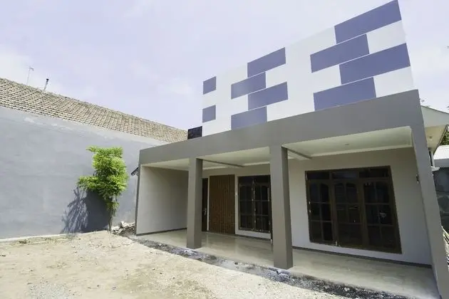 OYO 1909 Edelweiss Residence Syariah - Dış Mekan