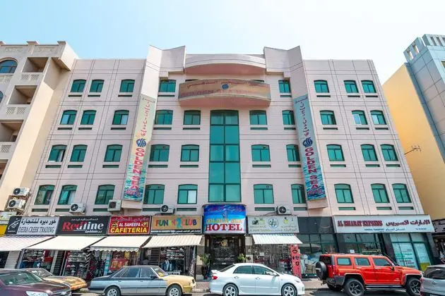 OYO 191 Golden Sea Hotel