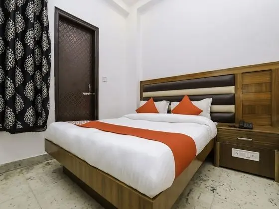 OYO 19150 Hotel Great Shiva Dlx