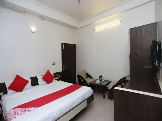 OYO 19334 Flagship Shanta Inn Charbagh - Öne Çıkan Resim